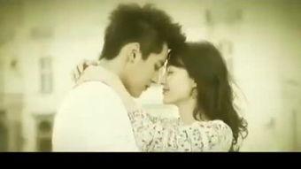 男女吻戏国产现代电影在线观看,国产现代电影中的浪漫吻戏瞬间