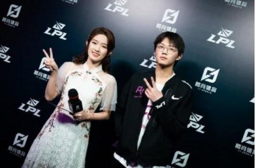 国产剧情强中出在线观看,强中强，在线观看谁与争锋？